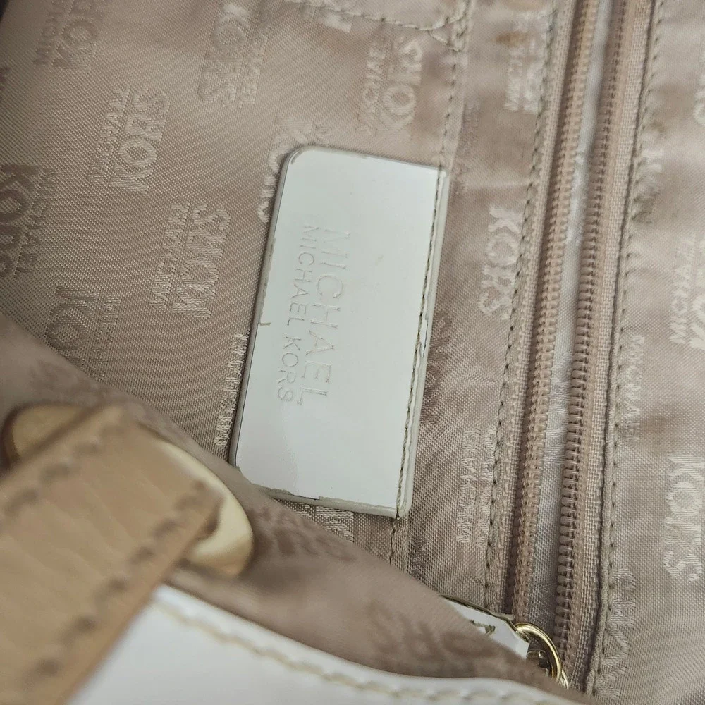 Michael Kors Jet Set white patent leather‎ tote shoulder bag  Classic Designer